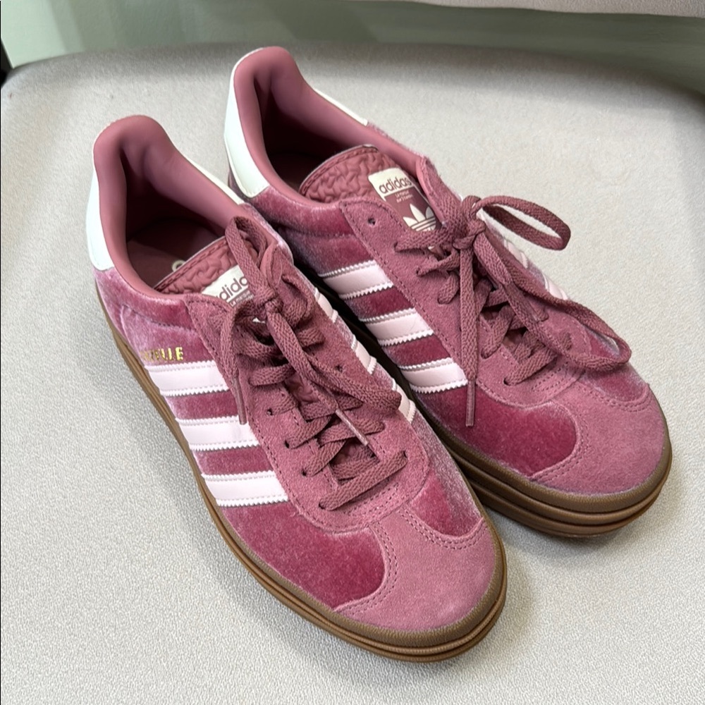 adidas Gazelle Women’s Sneakers in Pink with White Stripes and Gum Sole